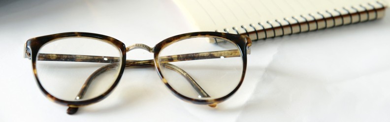 Woran Erkenne Ich Dass Ich Eine Brille Brauche Brauche ich eine Brille? 8 Anzeichen, dass Sie eine Brille brauchen