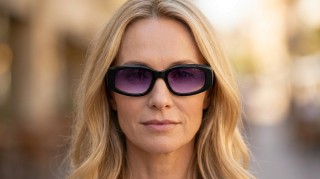 Izipizi Sun #Crush Violet Vortex Generiertes Bild