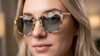 Izipizi Sun #E Blue Tortoise Generiertes Bild