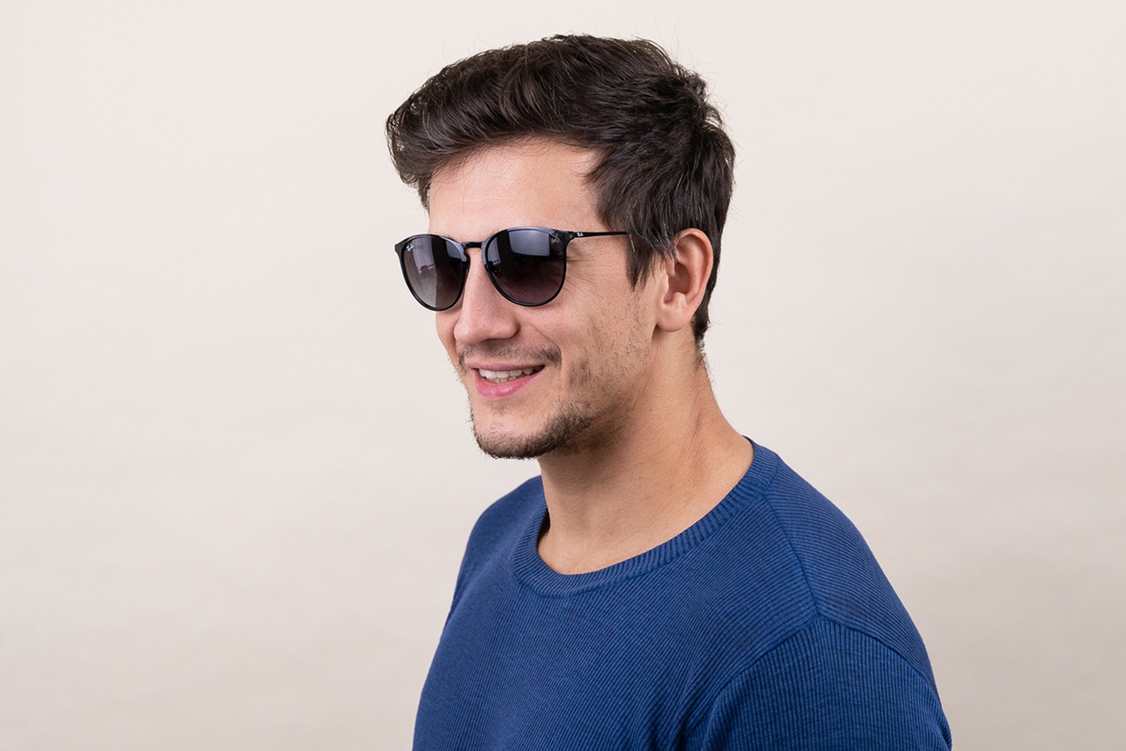 Ray-Ban® Erika Metal RB3539 002/8G 54 – Sonnenbrillen | Lentiamo